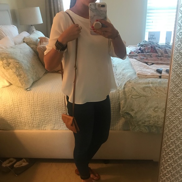 HOBO Crossbody Bag - Picture 7 of 8